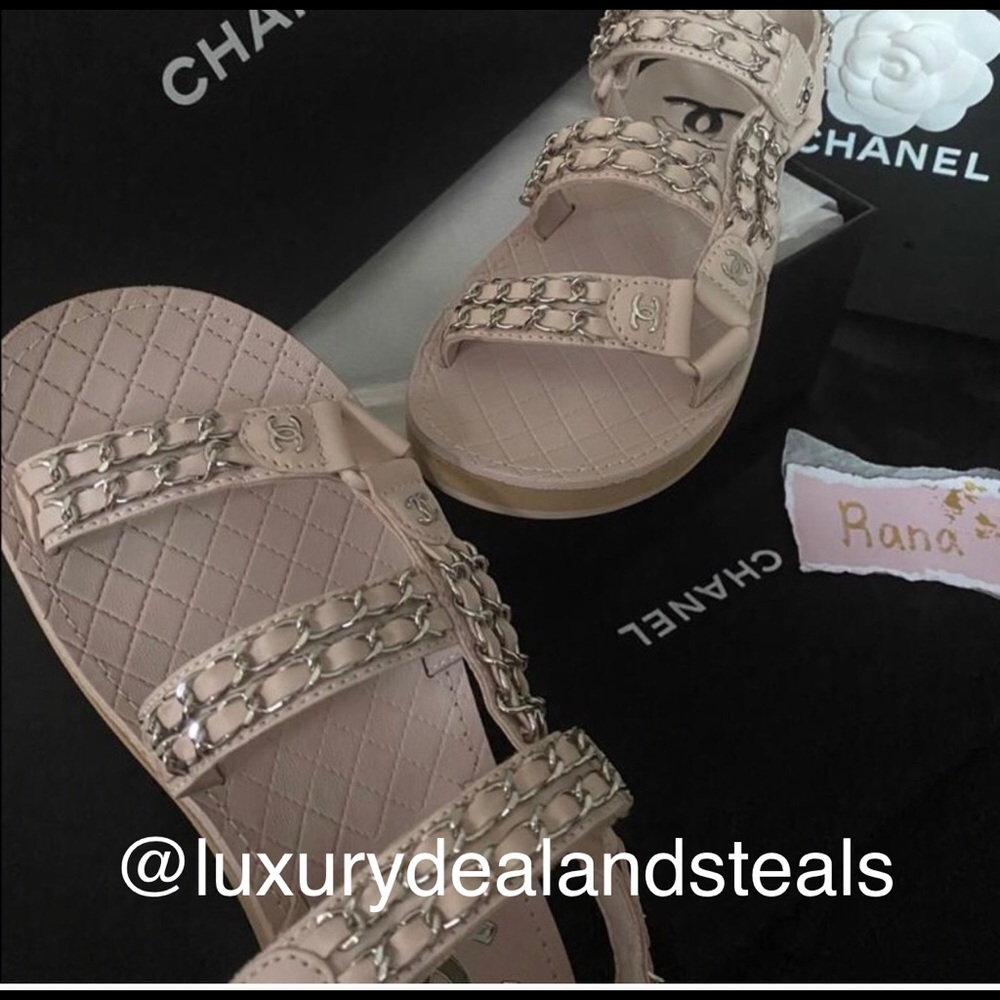 🥰sold🥰Chanel gladiator sandals Sz35 silver chain